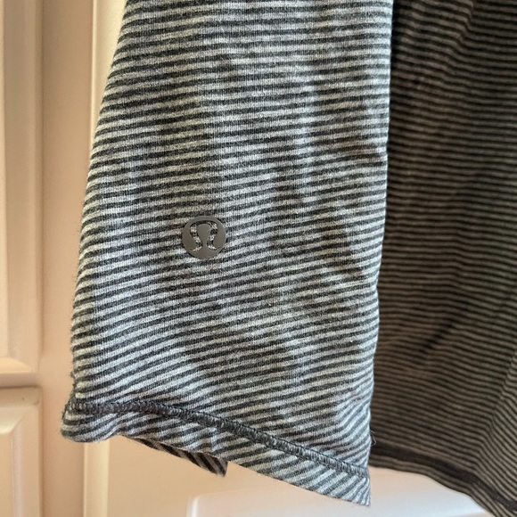 Lululemon tank top - Picture 3 of 3